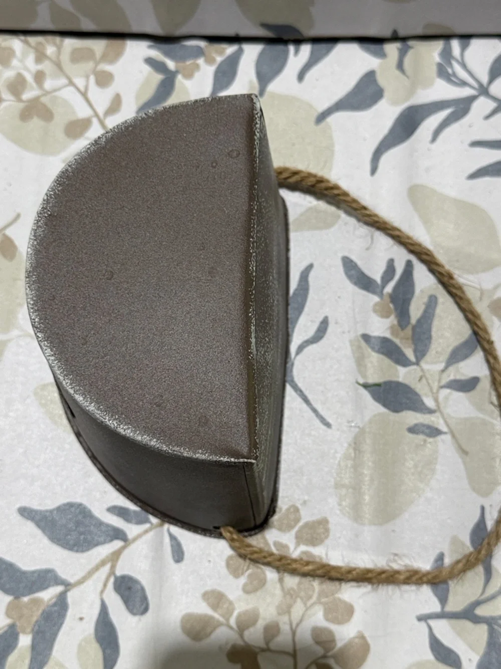 Rustic Metal Flower Pot with Rope Handle - Brown - Picture 4 of 9